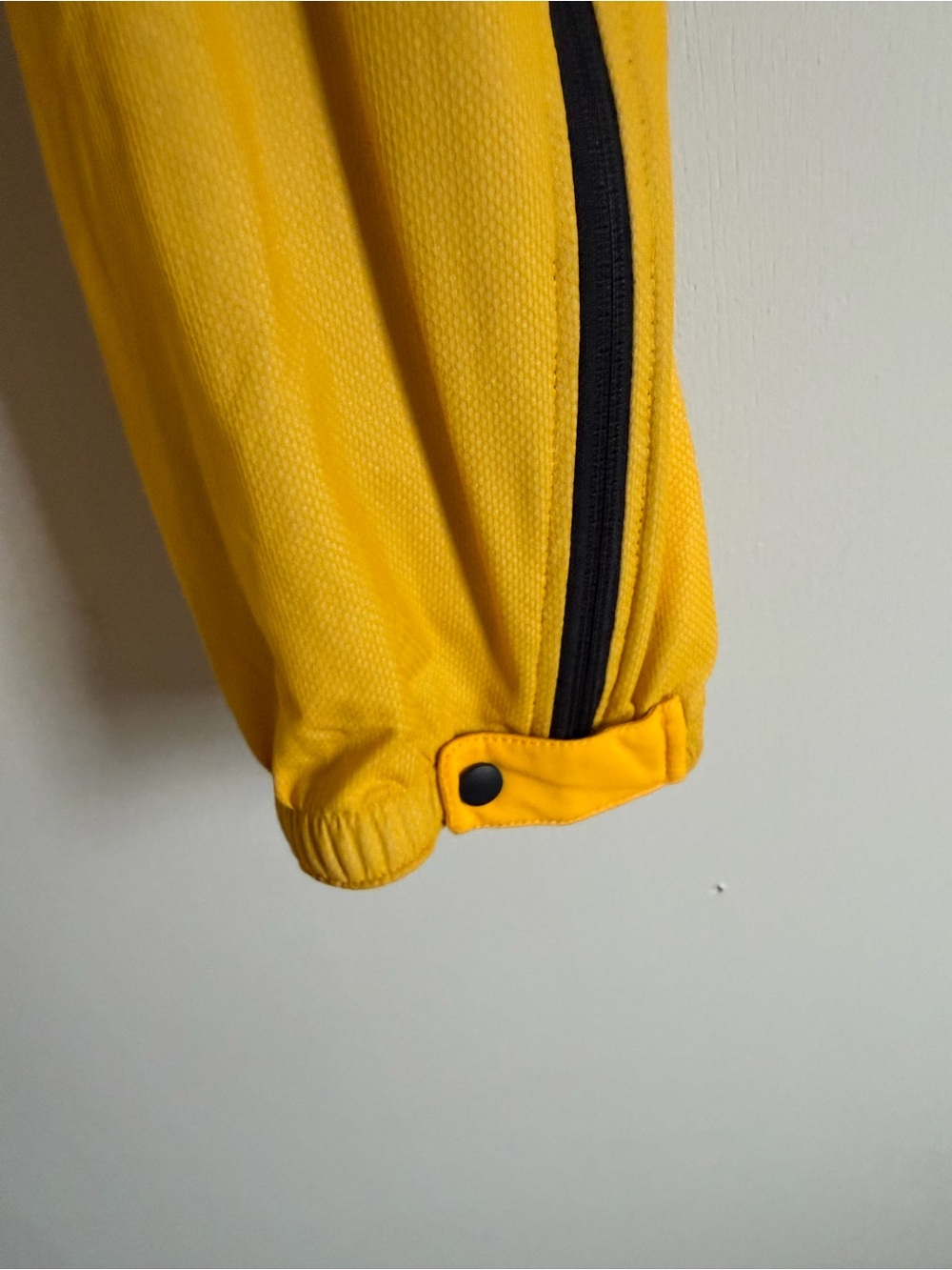 Craft Bright Yellow Running Tights with Contrast Panels - Picture 7 of 11